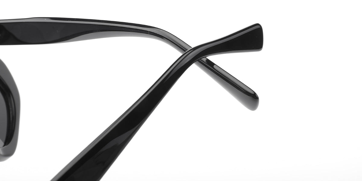 Black + Dark Gray Polarized Lenses (SG4916-1)