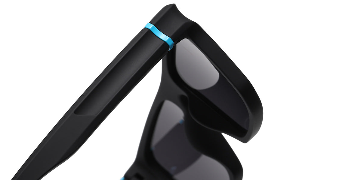 Black + Dark Gray Polarized Lenses (SG5259-1)